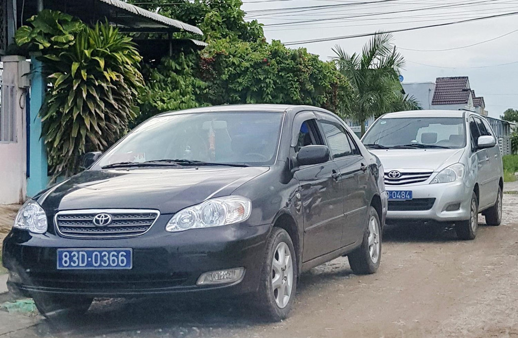 Chính sách có hiệu lực từ tháng 9: Nhân viên karaoke phải đeo biển tên-1