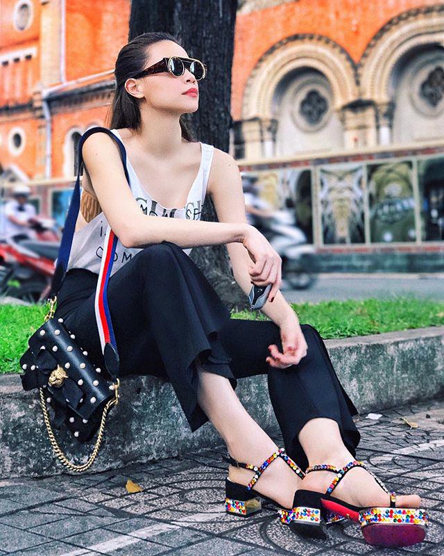 Riêng gì Phu nhân Tổng thống Mỹ dám đặt túi tiền tỷ xuống đất, sao Việt cũng chẳng kém gì!-5