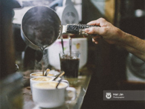 Cho đuôi lợn vào nồi cơm điện cùng vài gia vị, sau 40 phút được món kho ngon cực phẩm-9