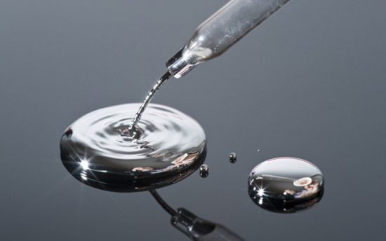 Nhiệt kế hay các đồ dùng có chứa thủy ngân khi bị vỡ và mối nguy hiểm rình rập ngay trong nhà: Cách dọn để tránh nguy cơ ngộ độc-2