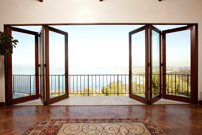 Nhiệt kế hay các đồ dùng có chứa thủy ngân khi bị vỡ và mối nguy hiểm rình rập ngay trong nhà: Cách dọn để tránh nguy cơ ngộ độc-3