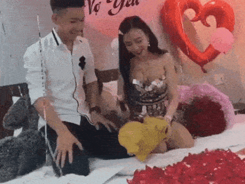 Chuẩn bị CƠM NƯỚC cho chồng trước khi đi chơi, vợ trẻ khiến ai nấy cười lăn lóc, dân mạng lại phát hiện điểm sai sai-3