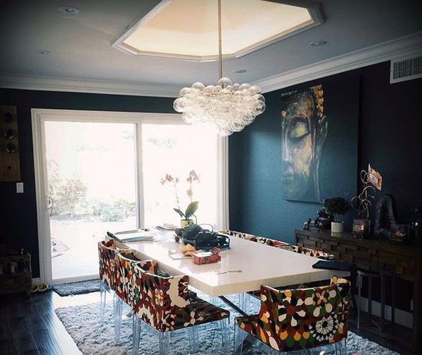 Nữ ca sĩ Việt từng bỏ xứ vì ảnh nóng giờ sống ra sao?-8