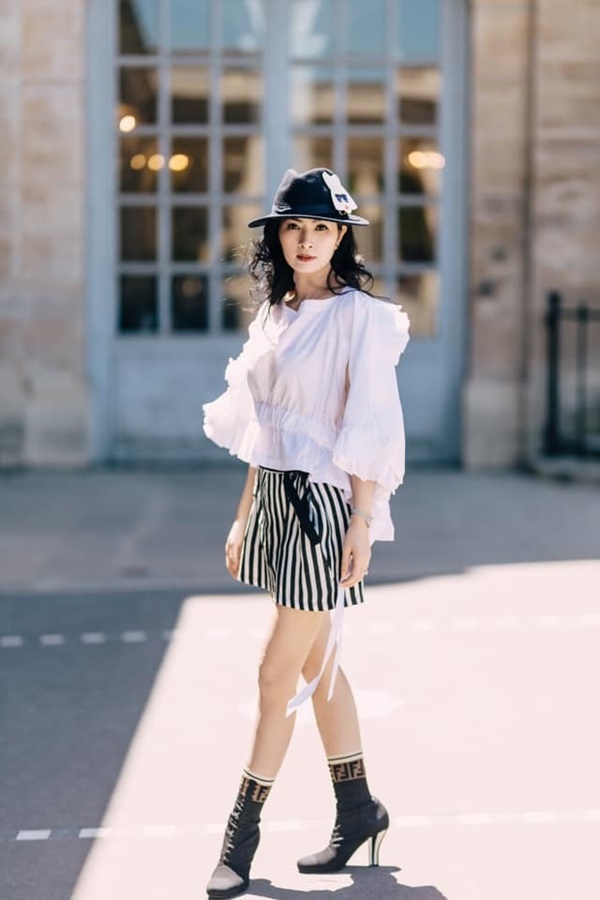 Nữ ca sĩ Việt từng bỏ xứ vì ảnh nóng giờ sống ra sao?-13