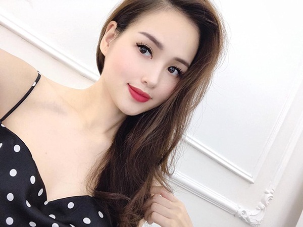 Tâm Tít giờ ra sao sau 4 năm rút khỏi showbiz, sinh 2 con trai cho chồng đại gia?-8