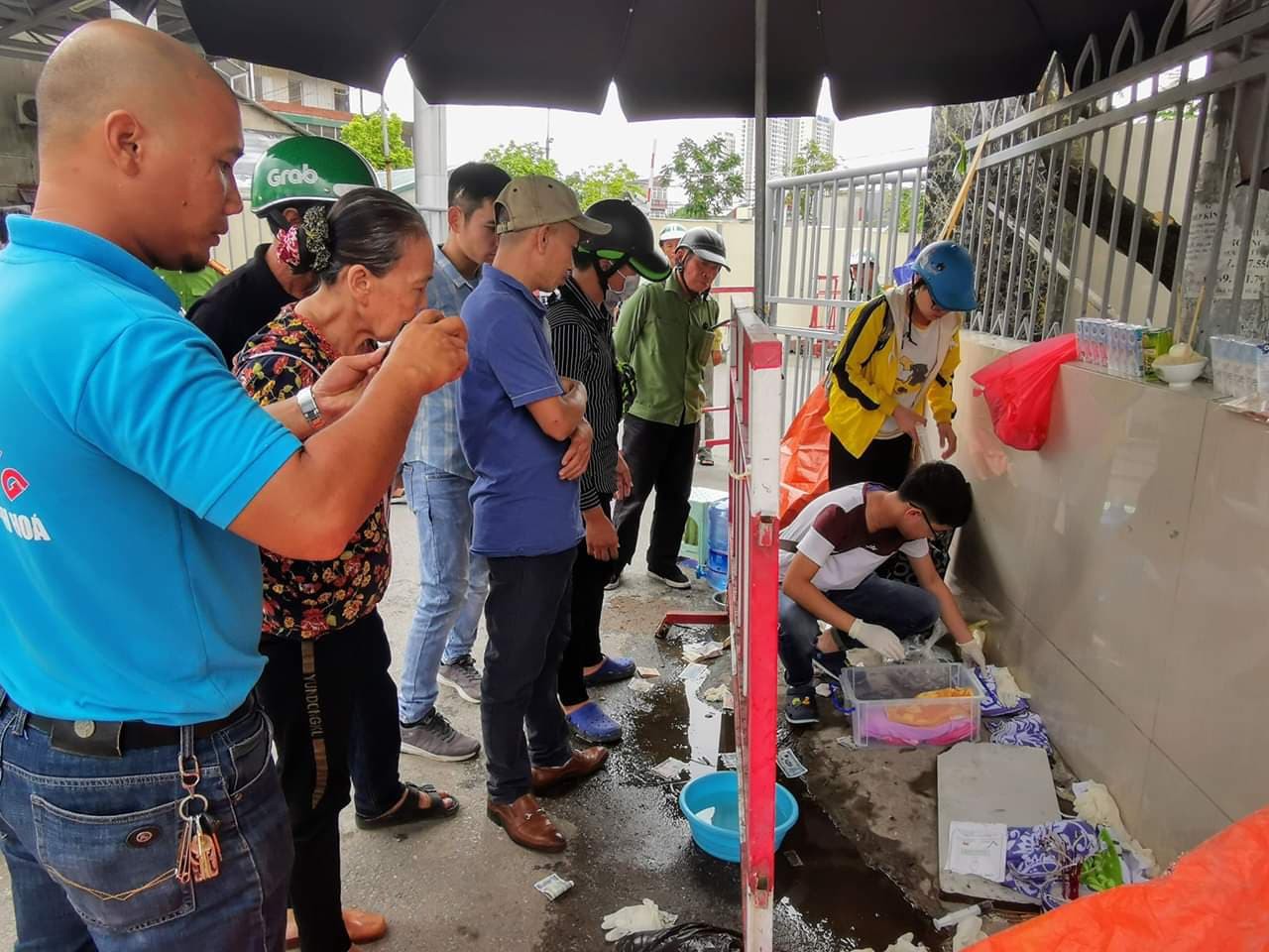 Hà Nội: Phát hiện một xác thai nhi khoảng 5 tháng tuổi trong túi nylon ở bến xe Giáp Bát-1