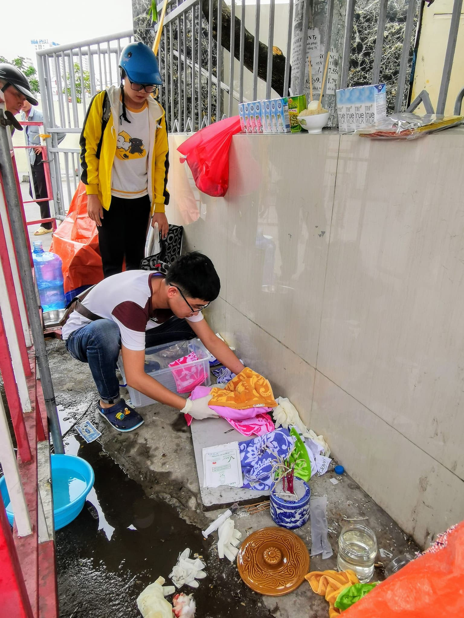 Hà Nội: Phát hiện một xác thai nhi khoảng 5 tháng tuổi trong túi nylon ở bến xe Giáp Bát-3