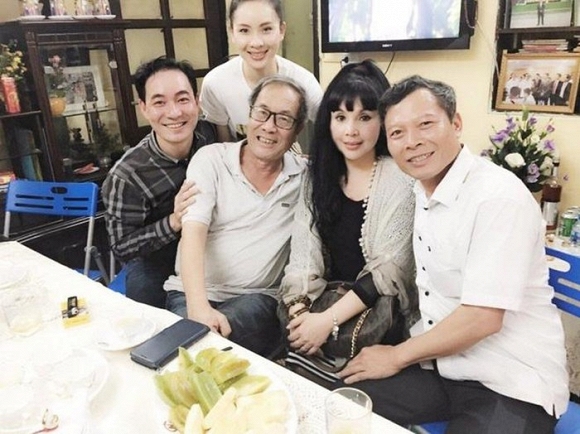 Trước khi dính nghi vấn thẩm mỹ hỏng, Em bé Hà Nội từng sắc nước hương trời và có chuyện tình cổ tích thế này-10