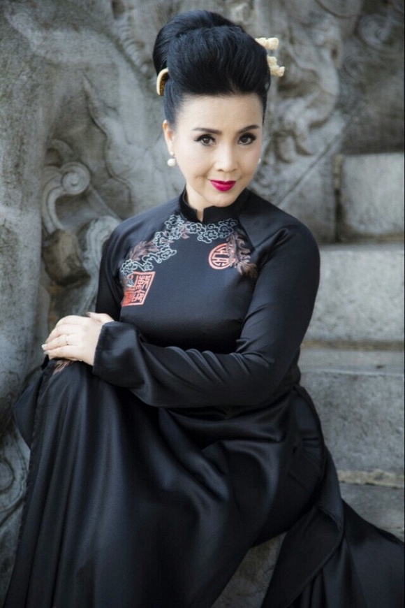 Trước khi dính nghi vấn thẩm mỹ hỏng, Em bé Hà Nội từng sắc nước hương trời và có chuyện tình cổ tích thế này-6