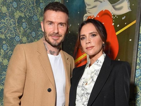Mặc tin đồn hôn nhân lục đục, David Beckham vẫn bình thản đưa vợ và con gái Harper đi chơi riêng-3