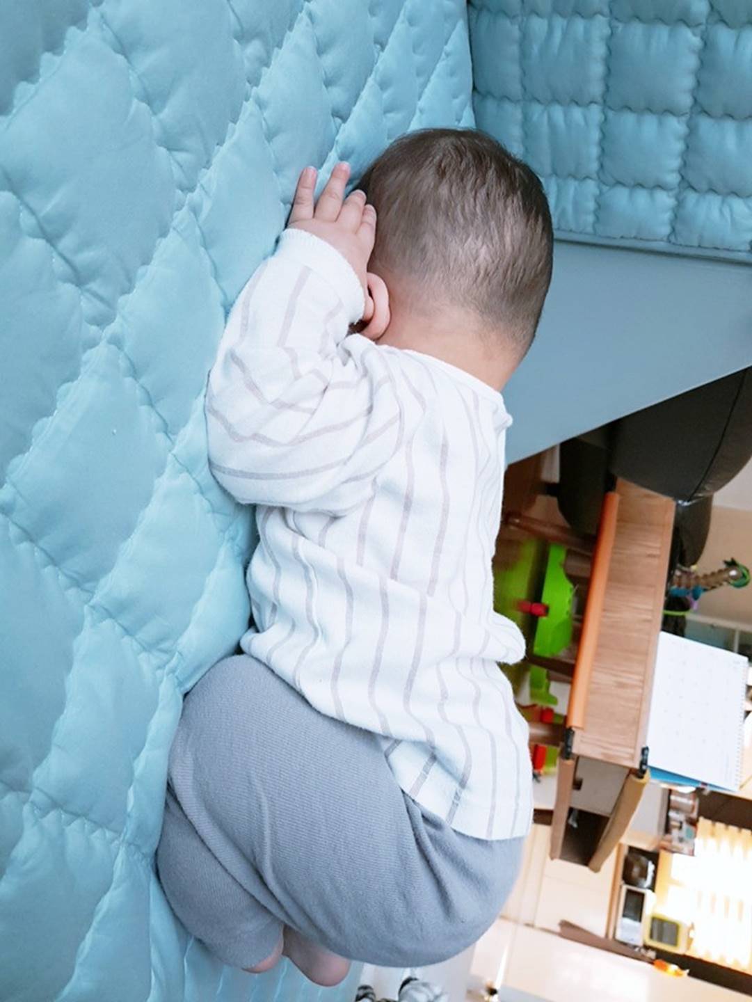 1001 dáng ngủ bá đạo của các bé khiến mẹ chẳng thể làm ngơ mà không ghi lại-7