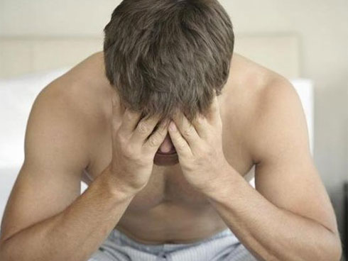 Người đàn ông mắc bệnh lây qua đường tình dục và lây truyền cho con vì thói quen bóc bánh trả tiền-3