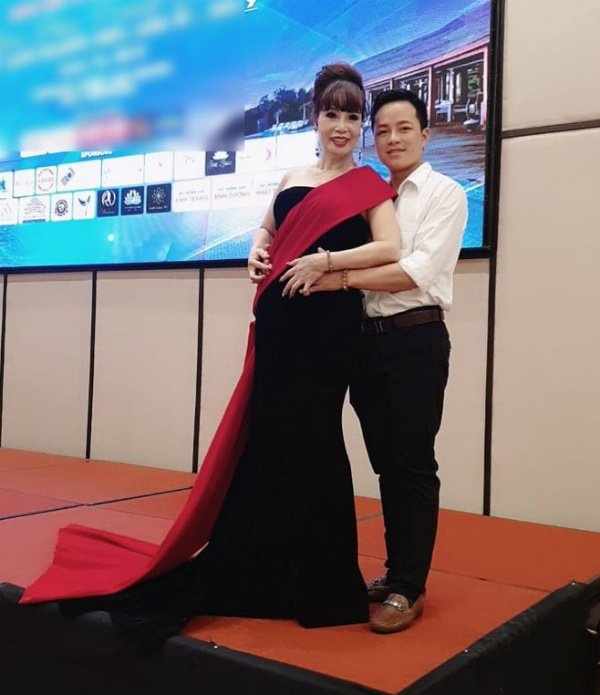 Cuộc sống của cô dâu 62 lấy chồng 26 tuổi sau 1 năm kết hôn giờ ra sao?-3