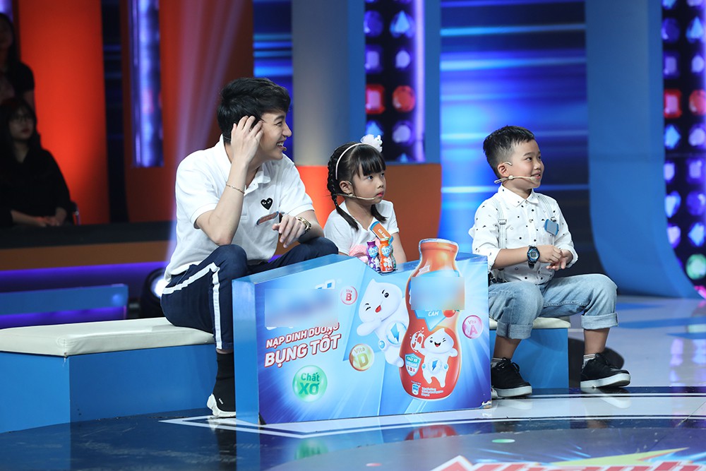 Nhanh như chớp nhí đặt câu hỏi về Sao Kim cho các bé, Trấn Thành gây choáng khi mỉa mai Bê Trần: Chú không biết cái gì cả nhưng các cháu nó biết hết!”-2