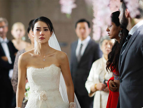 Giữa đám cưới, chú rể lên sân khấu tuyên bố hủy hôn rồi đưa 200 triệu đền bù” khiến tôi nhục nhã ê chề-3