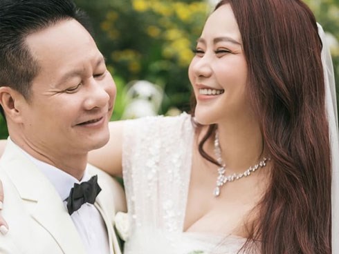 Phan Như Thảo tung ảnh cưới chưa từng tiết lộ sau 3 năm lấy chồng đại gia