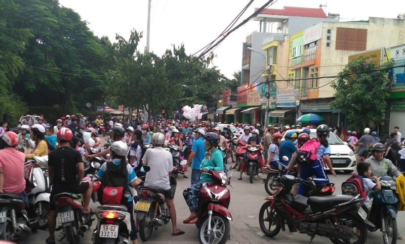 Bạn bè thạo đọc viết, con vào lớp 1 tôi lo phát khóc-2