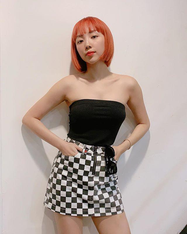 Tưởng HHen Niê đã là nhất trong khoản đổi xoành xoạch kiểu tóc, nhìn sang Tóc Tiên cũng đâu kém-14