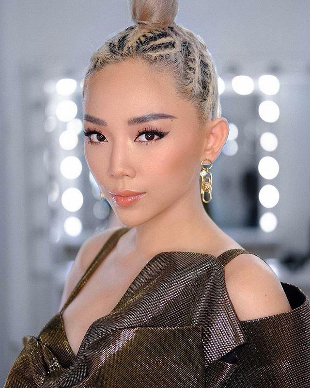 Tưởng HHen Niê đã là nhất trong khoản đổi xoành xoạch kiểu tóc, nhìn sang Tóc Tiên cũng đâu kém-8