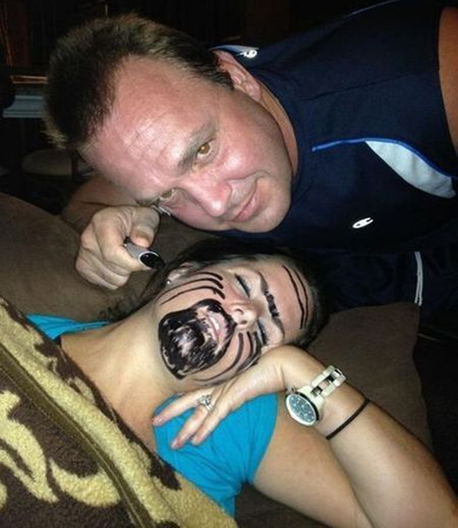 Đứng hình với những tình cảnh éo le trong cuộc sống-13