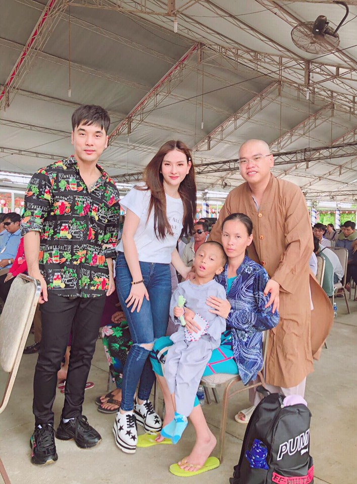 Sau scandal để đời, đây là hành động cấm kỵ mà Thu Thủy chưa dám lặp lại-5