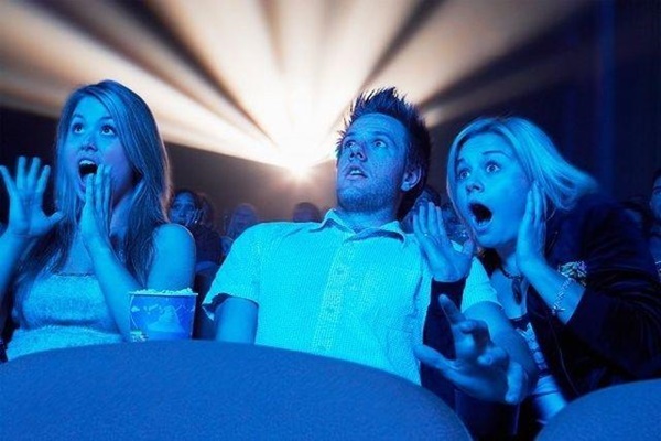 7 thói quen sau 9 giờ tối sẽ tàn phá từ dạ dày tới não bộ nhiều người vẫn làm-3