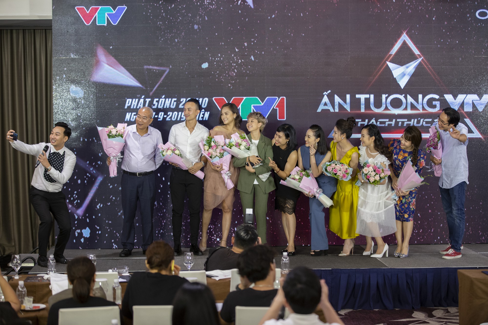 Thu Quỳnh phát ngôn đầy ẩn ý khi Minh Hà tránh không ngồi chung sân khấu trong họp báo-4