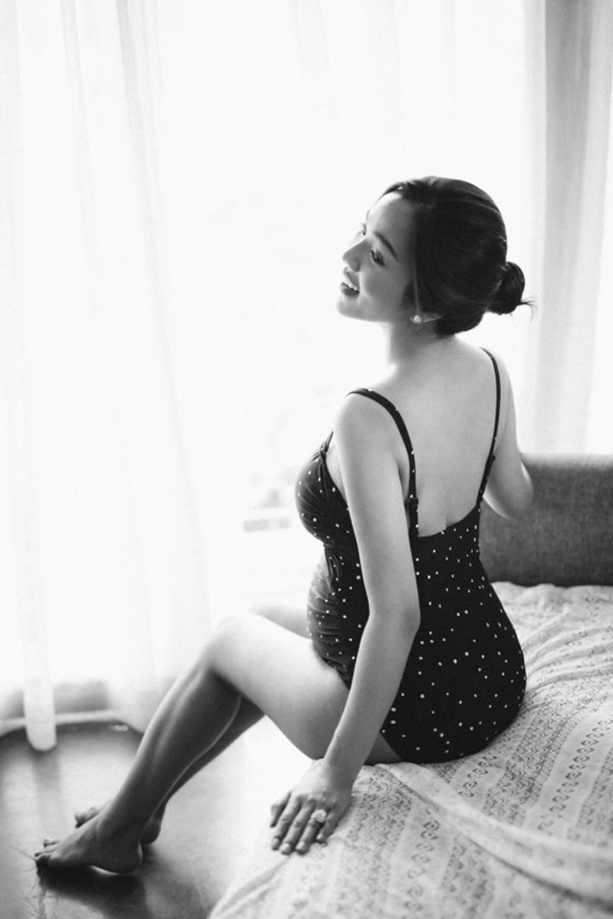 Ở tháng cuối thai kỳ, Kim Cương vẫn gợi cảm bên Ưng Hoàng Phúc dù tăng 20kg-1