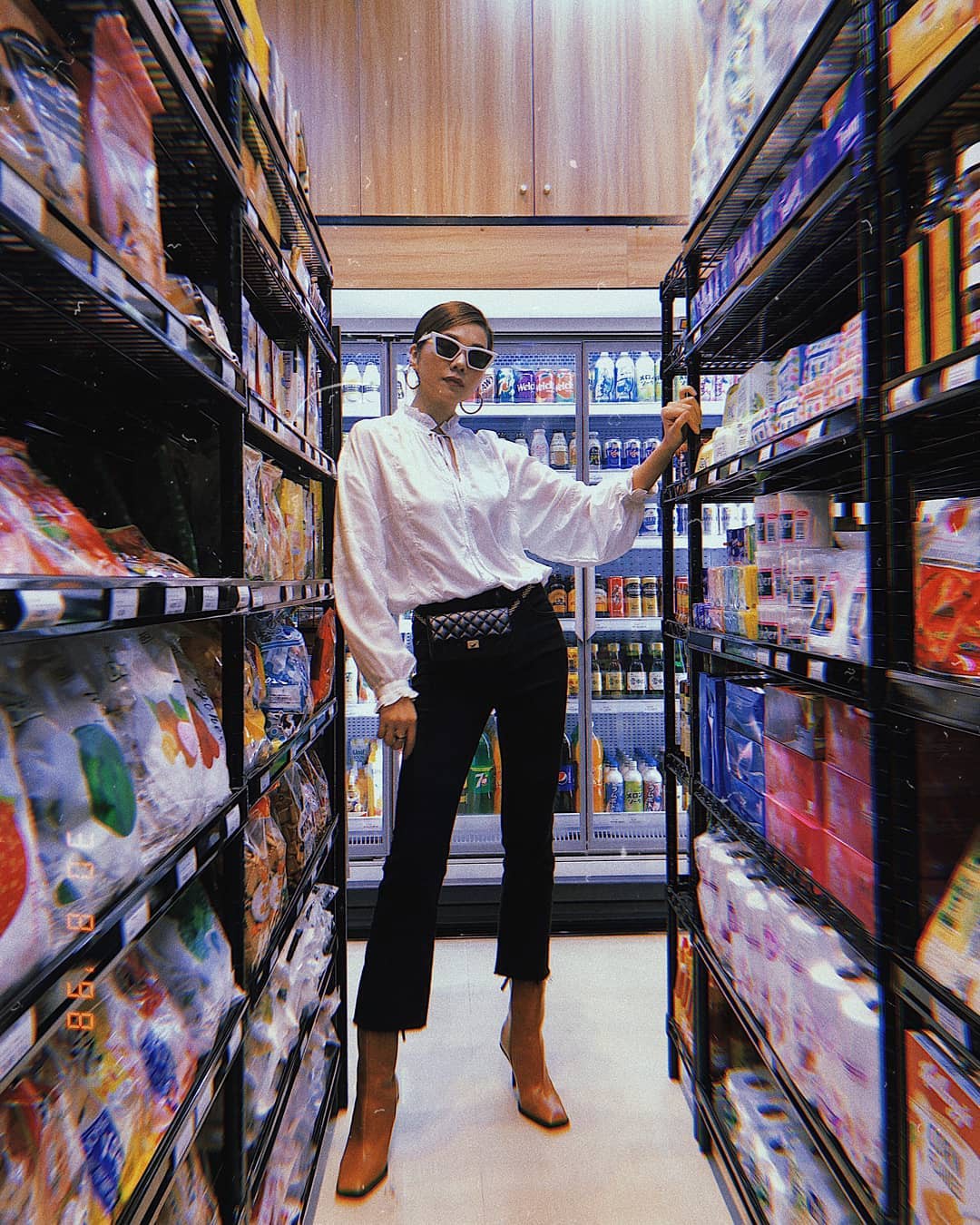 Nàng công sở không bao giờ lo mặc xấu, nếu biết 12 công thức diện áo sơ mi trắng tuyệt xinh từ các mỹ nhân Việt-10