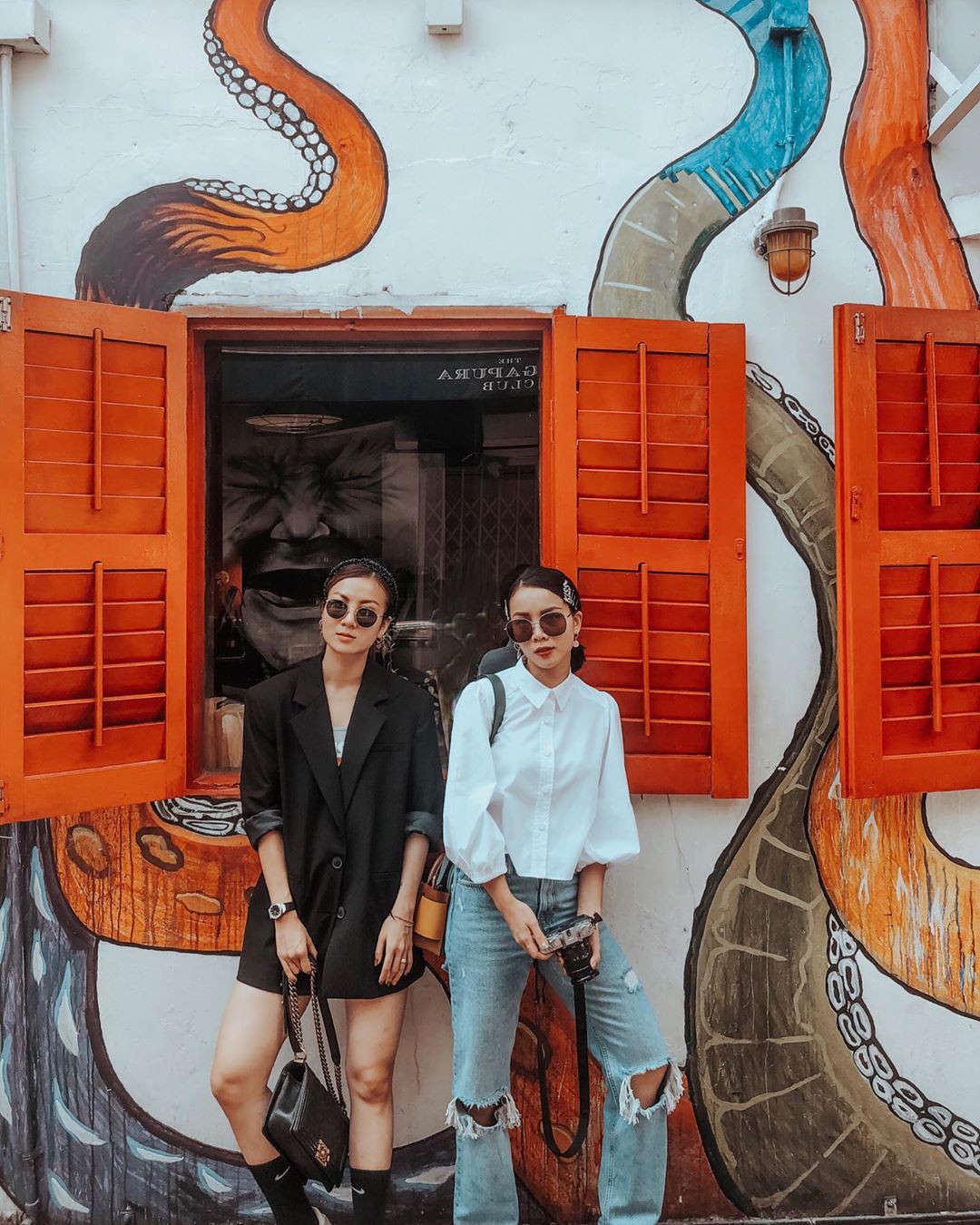 Nàng công sở không bao giờ lo mặc xấu, nếu biết 12 công thức diện áo sơ mi trắng tuyệt xinh từ các mỹ nhân Việt-11