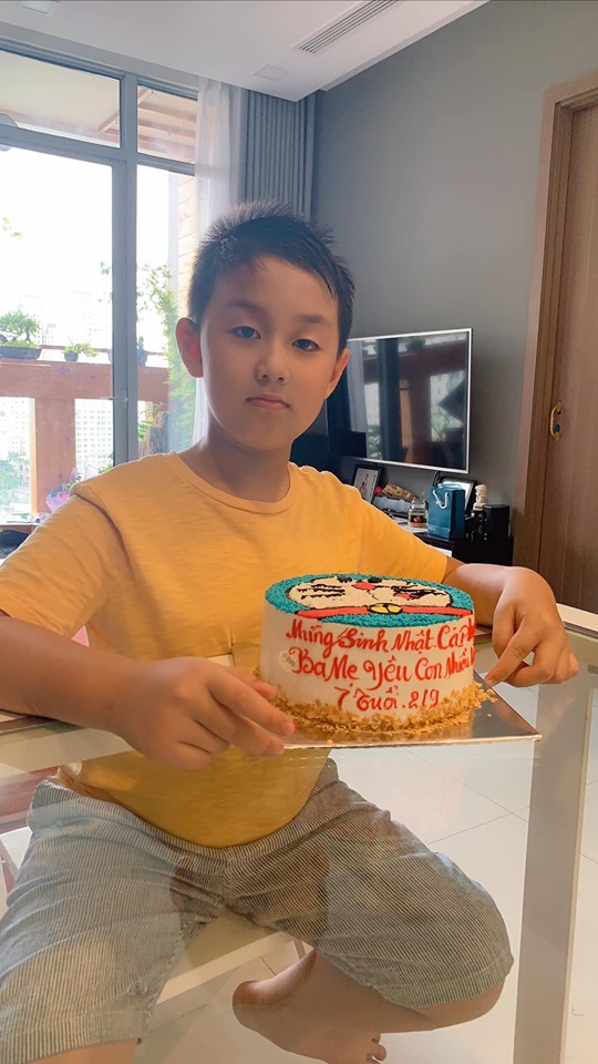Lê Phương tổ chức sinh nhật 7 tuổi giản dị cho con trai Cà Pháo-2