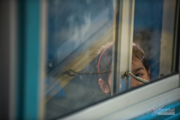 5 bé sinh 5 đầu tiên của VN háo hức vào lớp 1-9