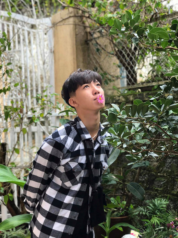 Chủ nhân của bài văn dài 18 trang tiết lộ mình là dân chuyên Toán, thấy 9,5 là con số trọn vẹn nhất chứ không phải điểm 10-3