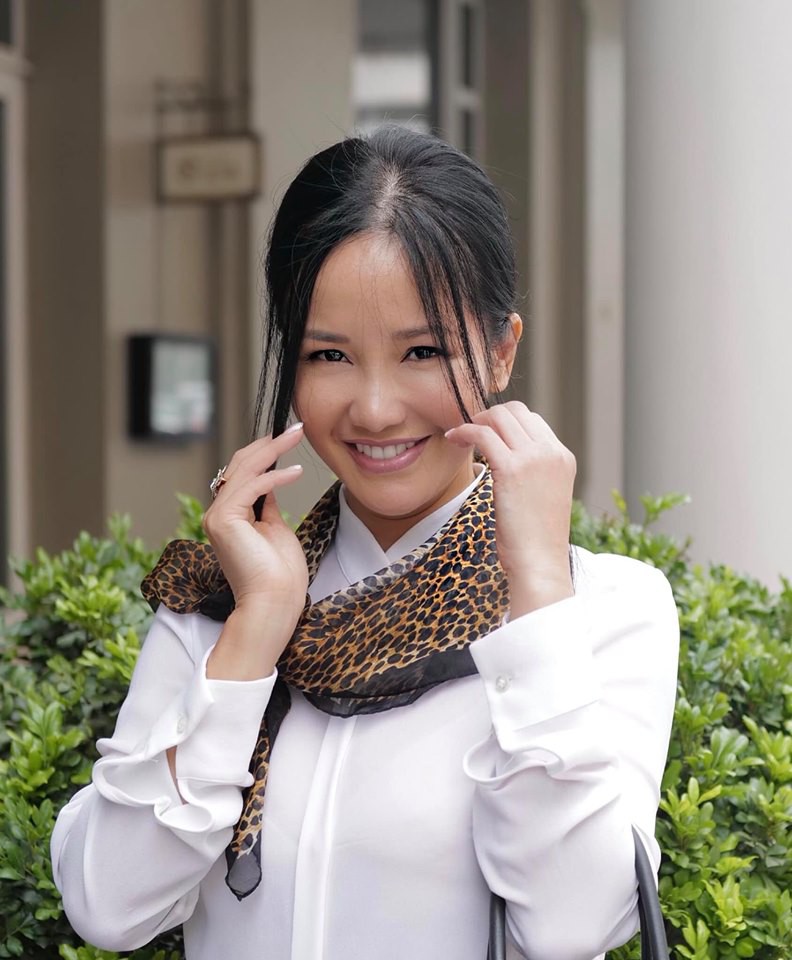 Hậu ly hôn, diva Hồng Nhung chứng tỏ cuộc sống mẹ đơn thân tuyệt vời không cần đến đàn ông-2