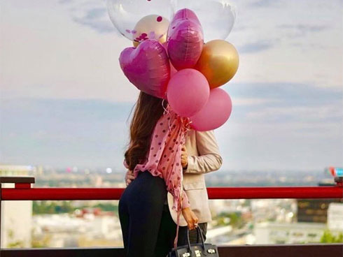 Vì sao hoa hậu Phạm Hương không tự nói một lần cho rõ tin đồn sinh con trên đất Mỹ?-4