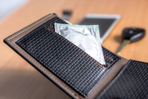 Vợ phát hiện bao cao su trong ví chồng liền đăng hỏi dân mạng nguy cơ ngoại tình cao không? và phản ứng của chị em thật sự gây bất ngờ-2