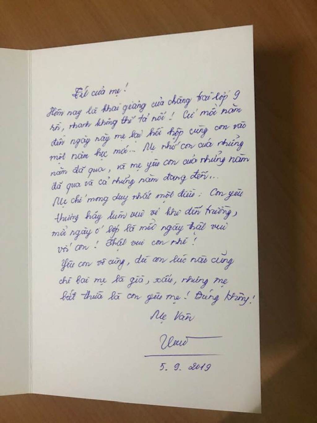 Tâm thư lấy nước mắt của MC Thảo Vân gửi thư cho con trai ngày khai trường-3
