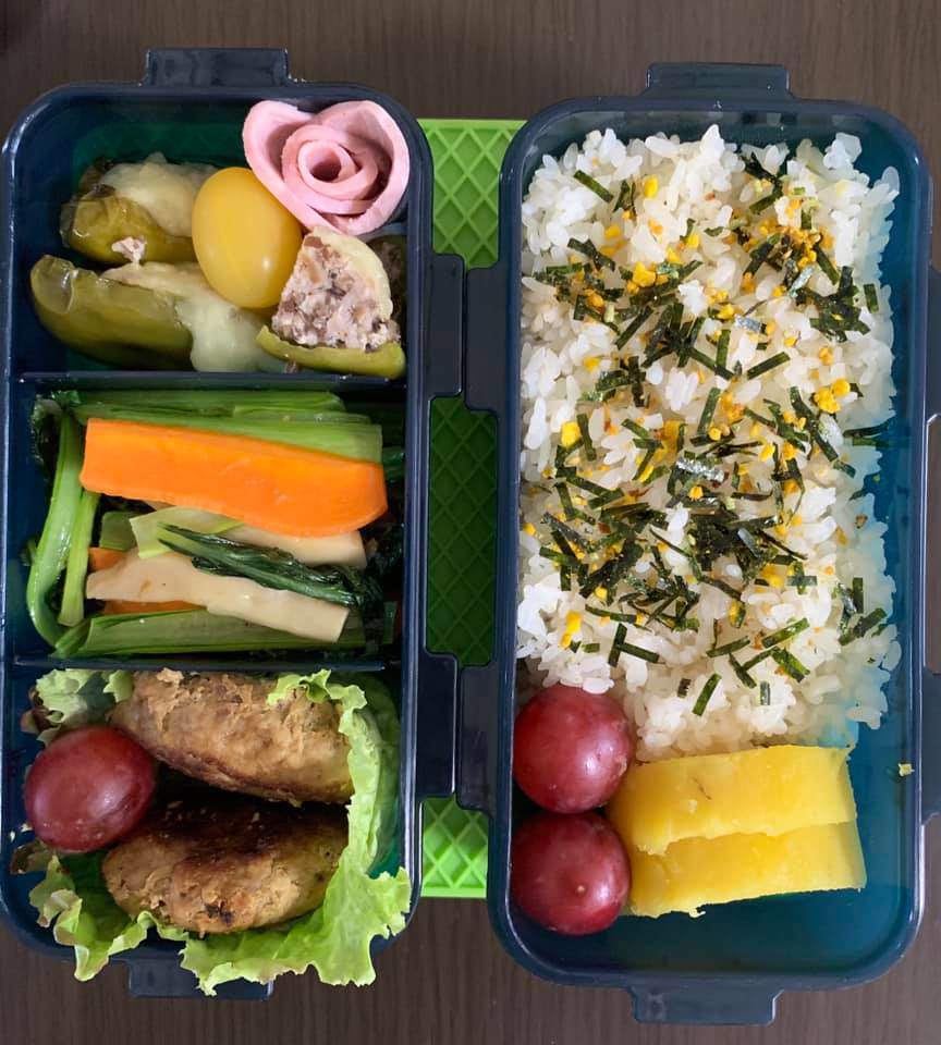 Bận chăm 2 con, 8X vẫn đều đặn làm hộp cơm trưa đẹp hoa mắt cho chồng đầy ắp thịt-11