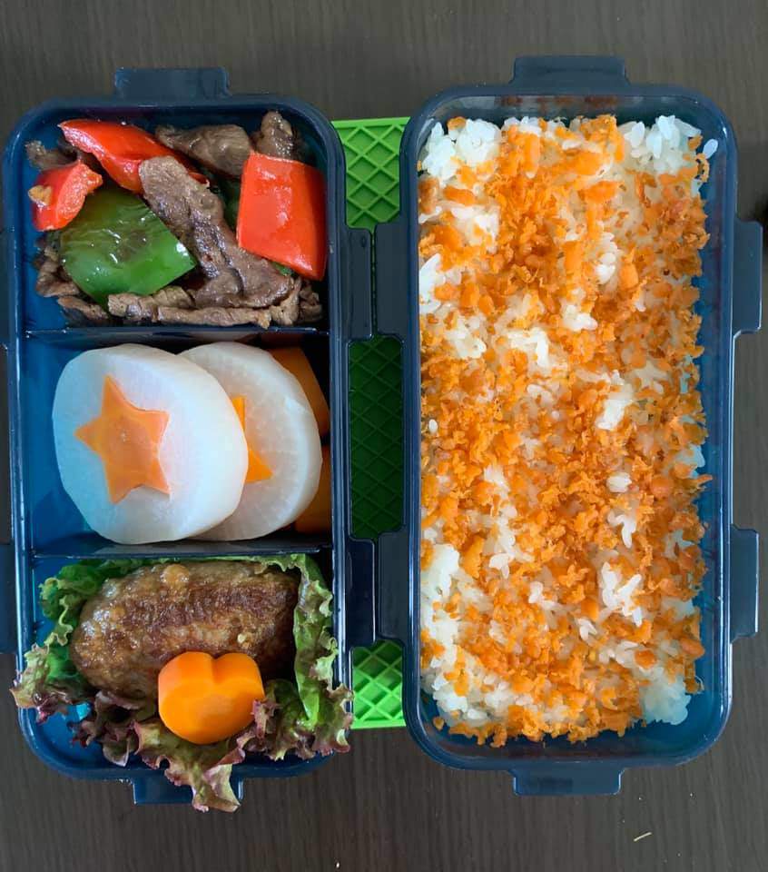 Bận chăm 2 con, 8X vẫn đều đặn làm hộp cơm trưa đẹp hoa mắt cho chồng đầy ắp thịt-15