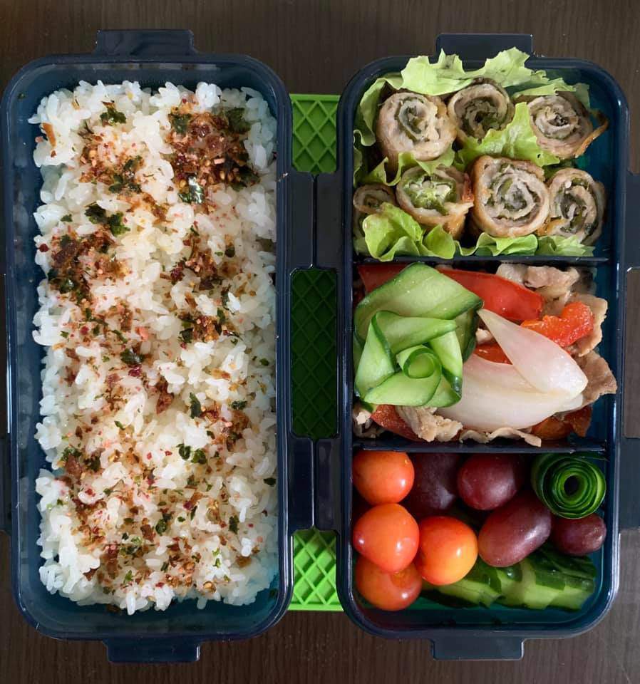 Bận chăm 2 con, 8X vẫn đều đặn làm hộp cơm trưa đẹp hoa mắt cho chồng đầy ắp thịt-16