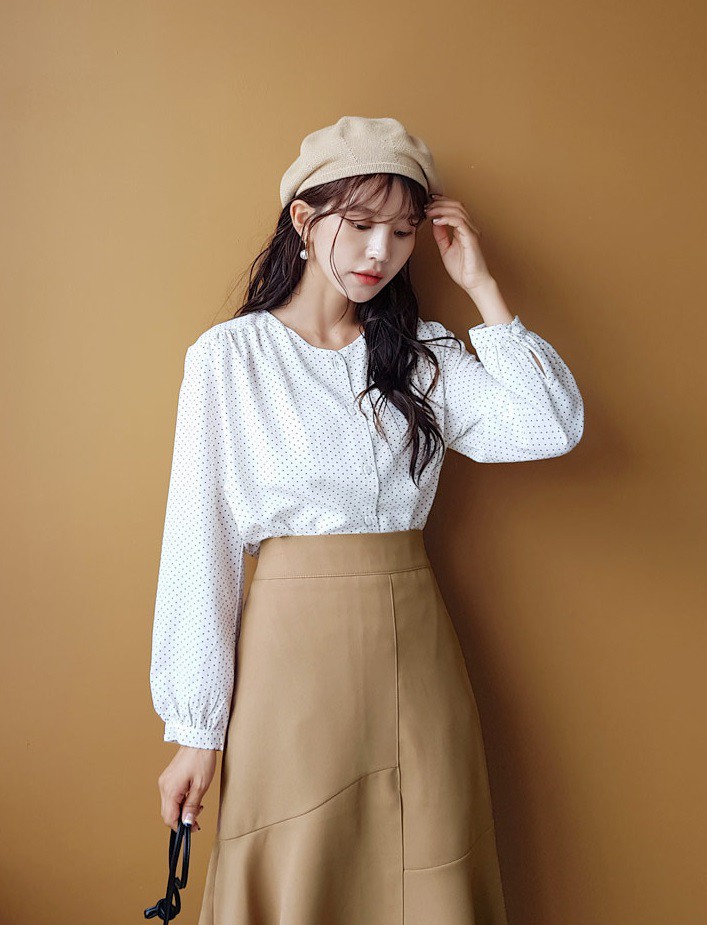 Đây chính là mẫu áo hot hit bạn cần sắm nhất thu này vì mặc kiểu gì cũng đẹp và sang hết nấc-10