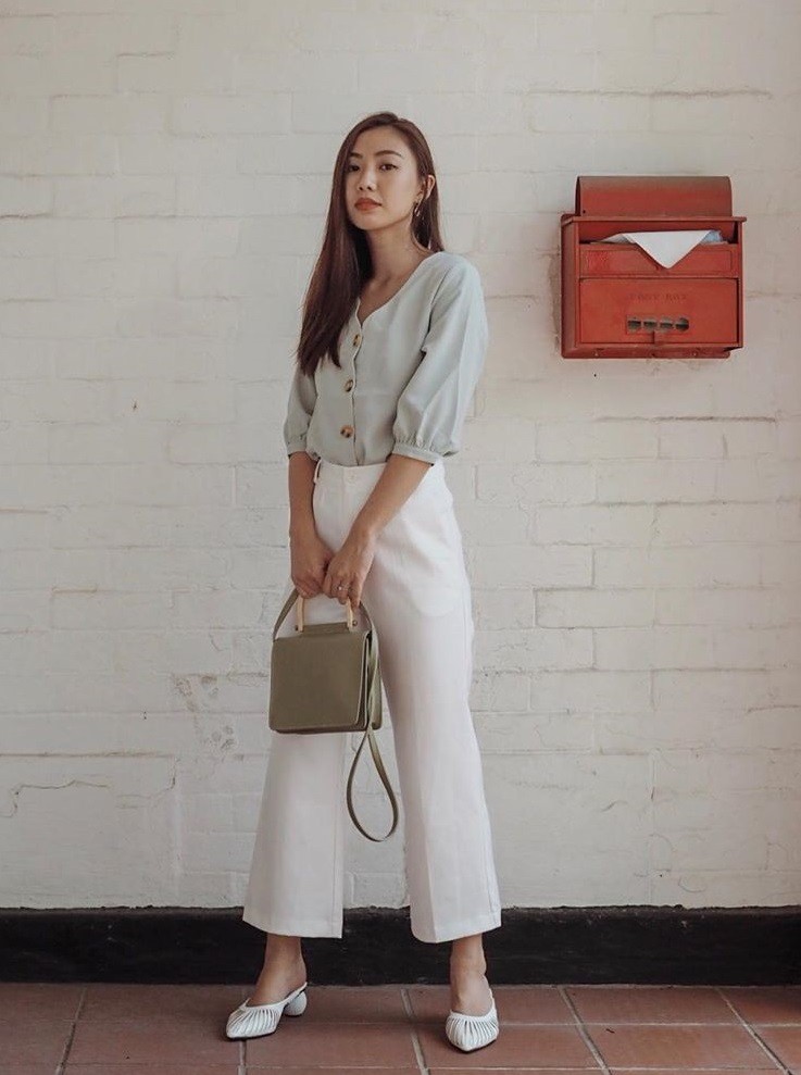 Đây chính là mẫu áo hot hit bạn cần sắm nhất thu này vì mặc kiểu gì cũng đẹp và sang hết nấc-4