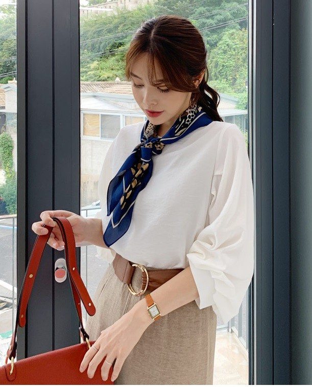 Đây chính là mẫu áo hot hit bạn cần sắm nhất thu này vì mặc kiểu gì cũng đẹp và sang hết nấc-9