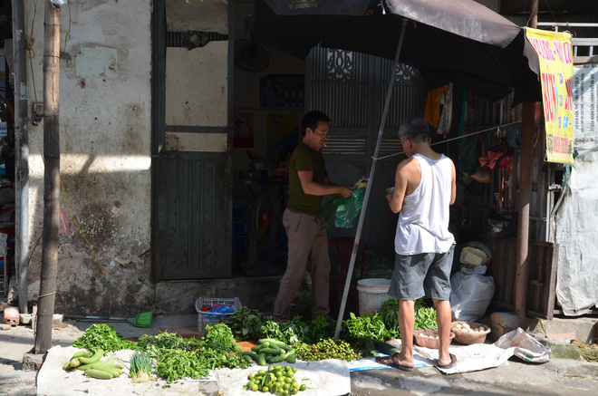 Vụ cháy Công ty Rạng Đông: Dân hoang mang dắt nhau vào viện xét nghiệm độc thủy ngân-1