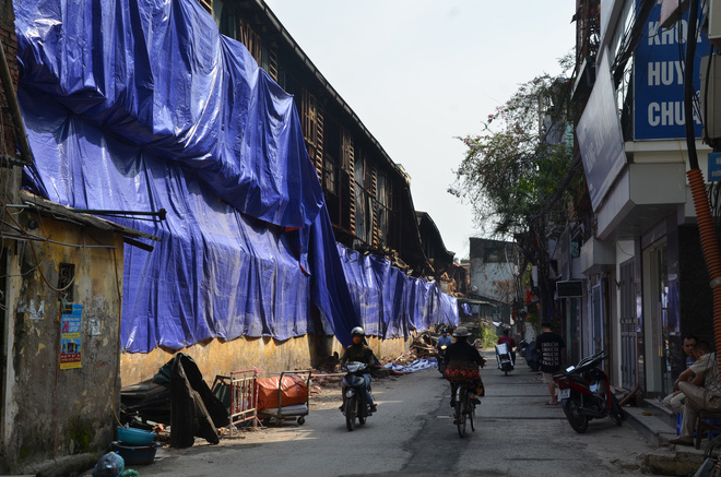 Vụ cháy Công ty Rạng Đông: Dân hoang mang dắt nhau vào viện xét nghiệm độc thủy ngân-3