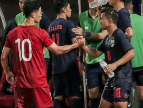 Chanathip: Thái Lan cần được khích lệ trong trận gặp UAE-2