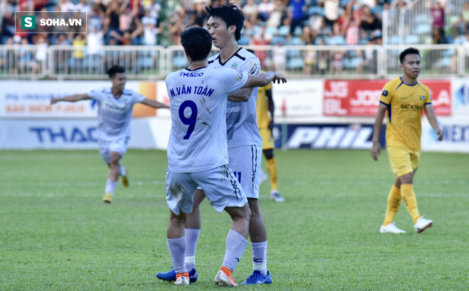 Câu tiến cử của bầu Đức, sự chờ đợi của thầy Park và lời đáp từ chiến binh Tuấn Anh-4