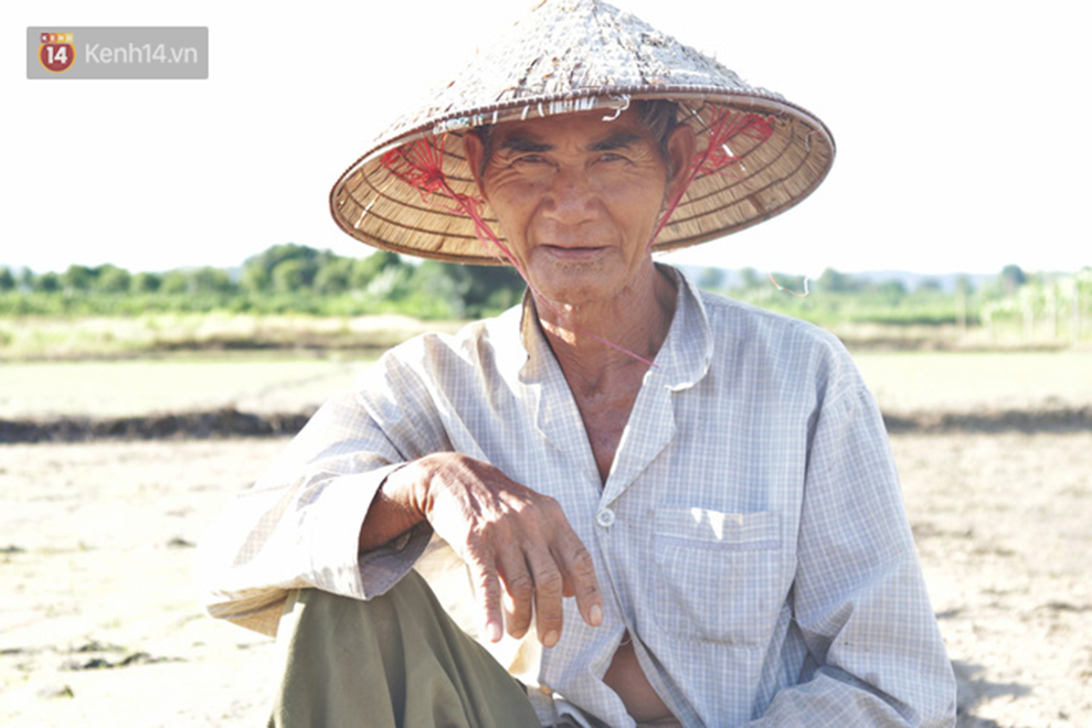 Câu chuyện cảm động về chàng trai mắc bệnh Down, dành 10 năm để học lớp 1 với khát khao được trở thành thầy giáo-16
