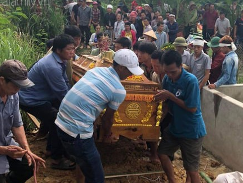 Chồng của sản phụ chết bất thường ở Bệnh viện Sơn La: Vợ con tôi chết oan, kể cả khai quật tử thi tôi cũng mong làm sáng tỏ-3