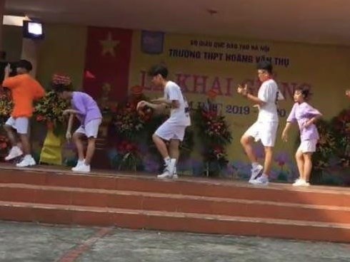 Tiết mục 'Tập thể dục buổi sáng' được khen ngợi trong lễ khai giảng